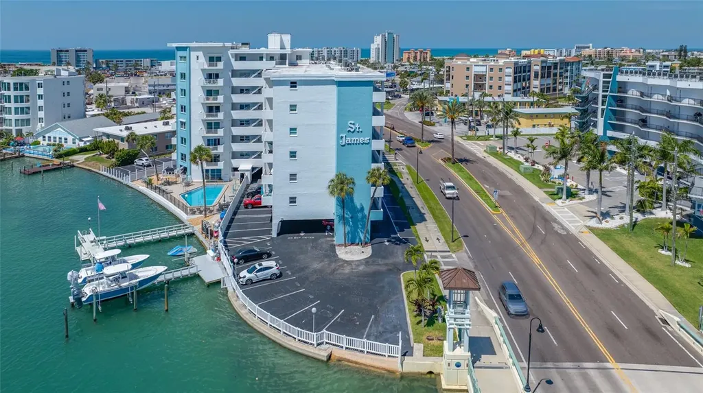 285 107th Avenue Treasure Island FL 33706
