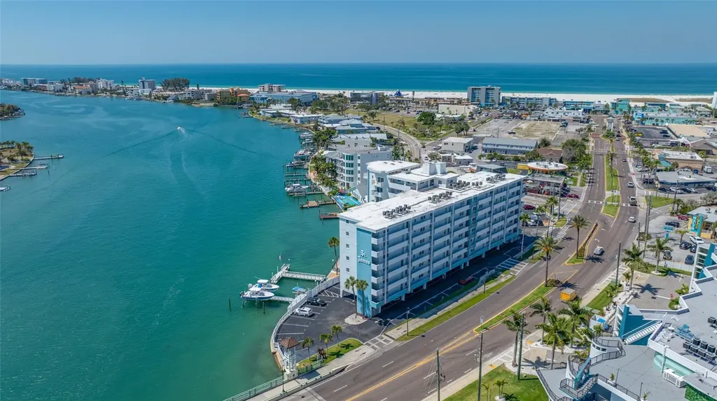 285 107th Avenue Treasure Island FL 33706