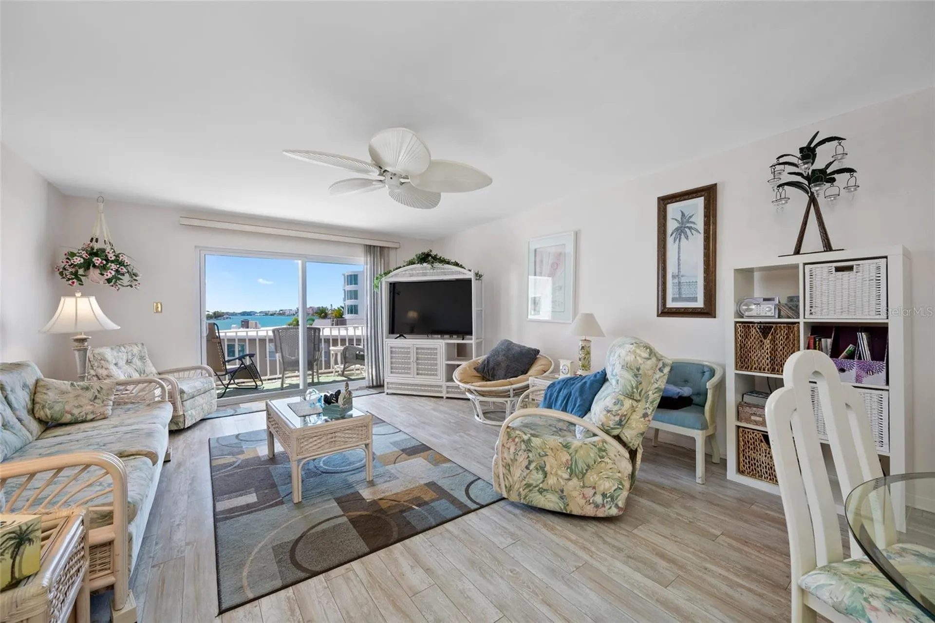 285 107th Avenue Treasure Island FL 33706