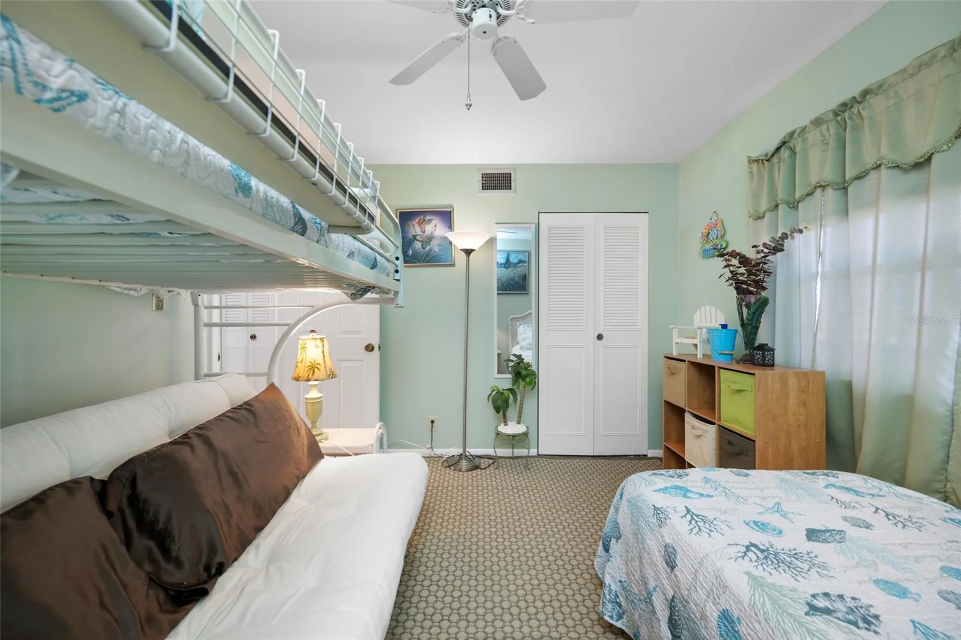 285 107th Avenue Treasure Island FL 33706