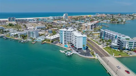 285 107th Avenue Treasure Island FL 33706