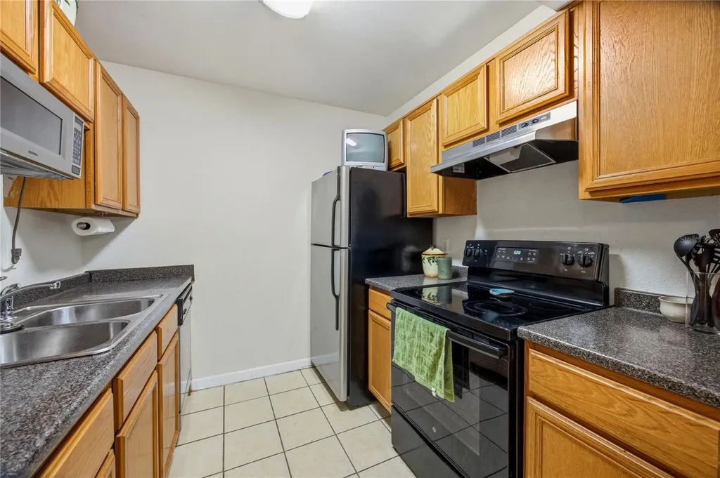 507 NW 39th Road Gainesville FL 32607