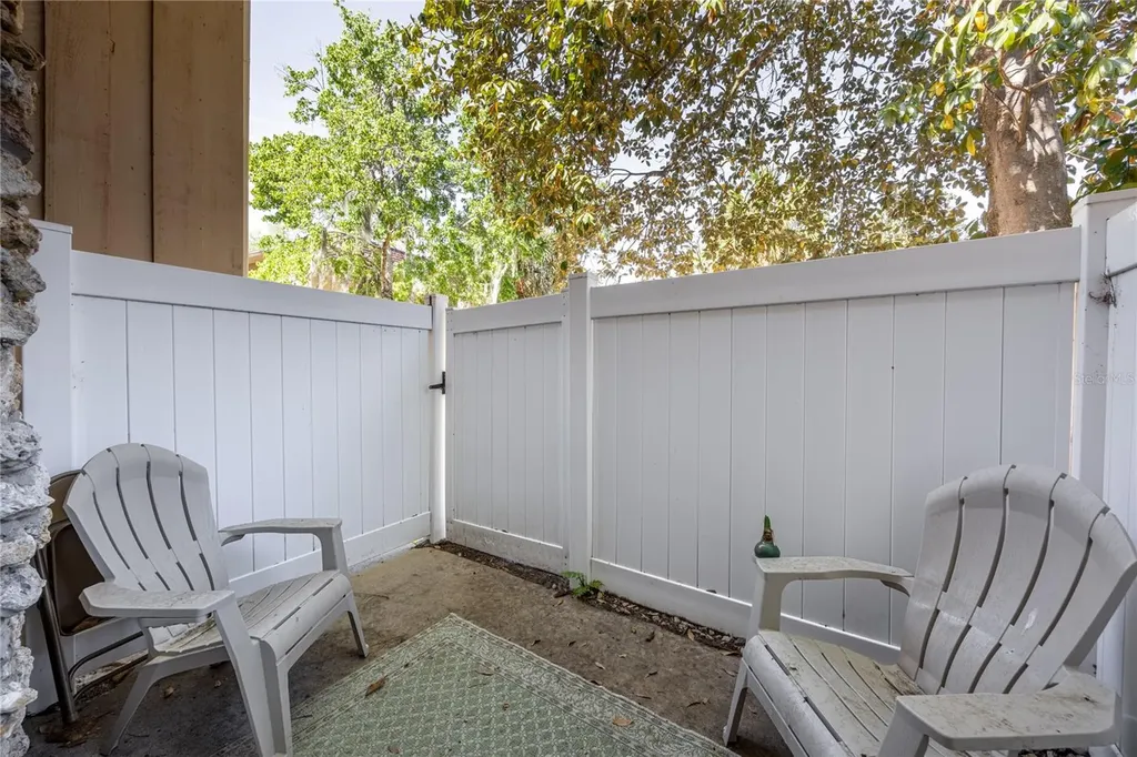 507 NW 39th Road Gainesville FL 32607