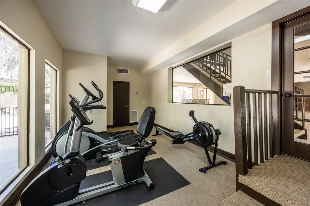 507 NW 39th Road Gainesville FL 32607