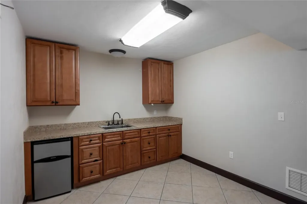 507 NW 39th Road Gainesville FL 32607