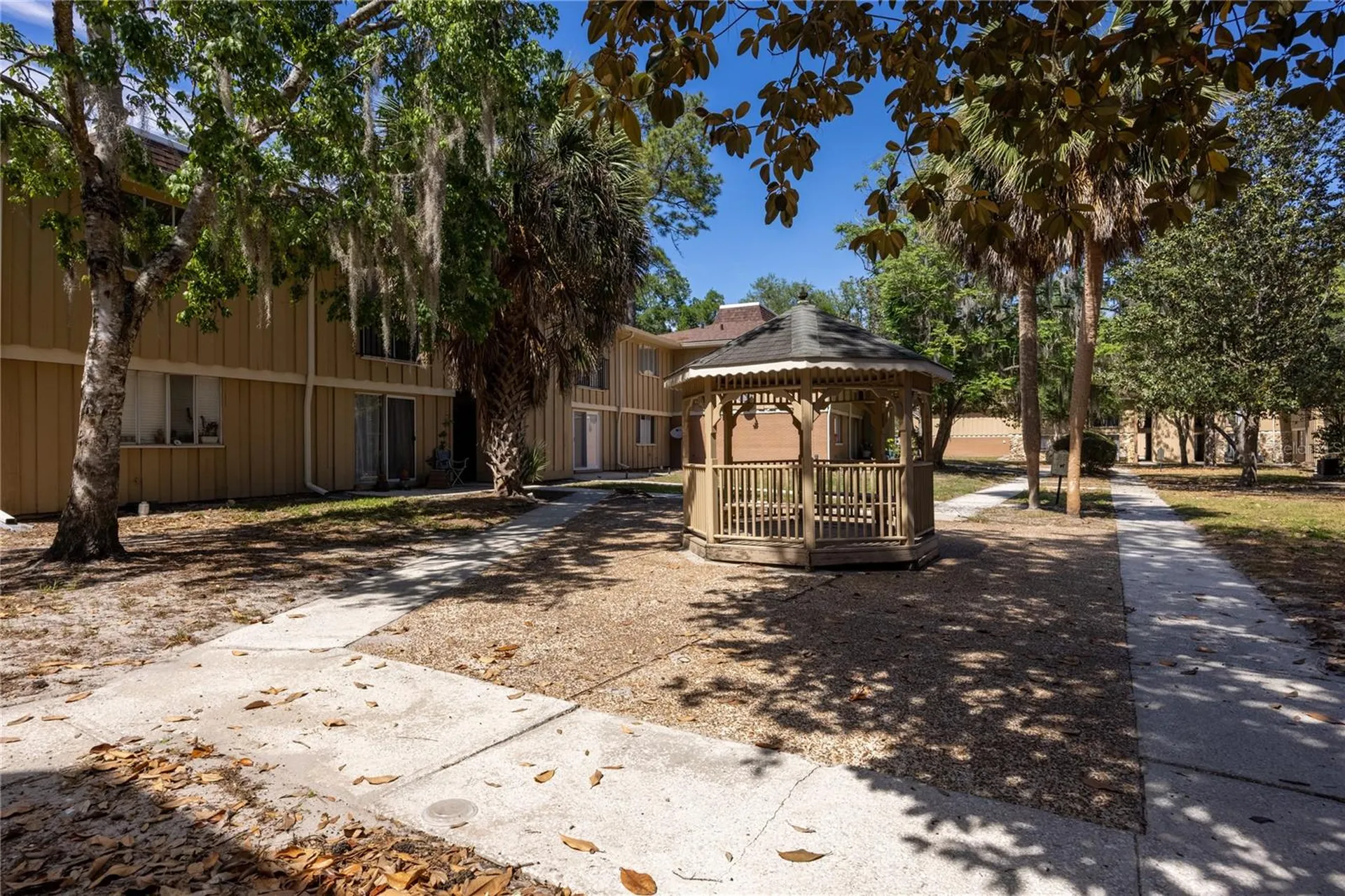 507 NW 39th Road Gainesville FL 32607