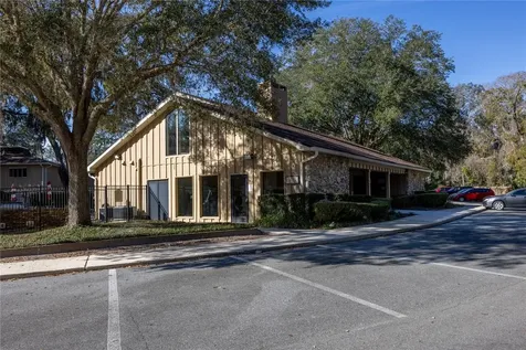 507 NW 39th Road Gainesville FL 32607