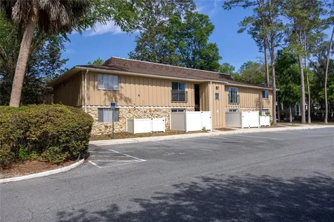 507 NW 39th Road Gainesville FL 32607