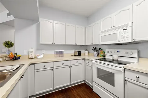 5125 Palm Springs Boulevard Tampa FL 33647