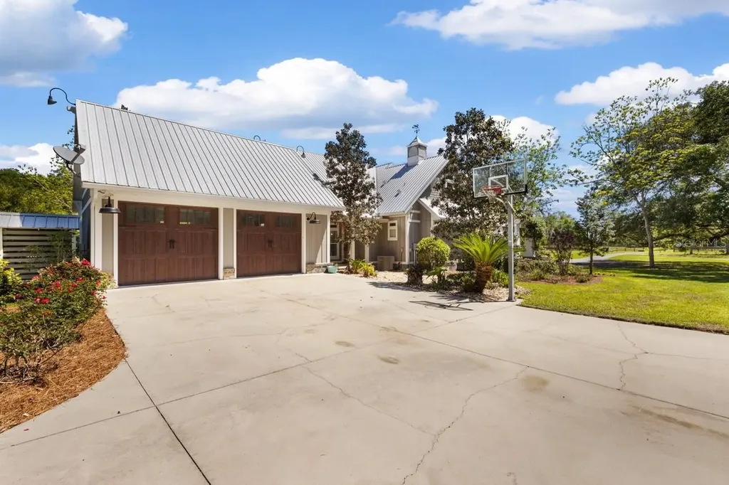 4821 SW 53rd Terrace Trenton FL 32693