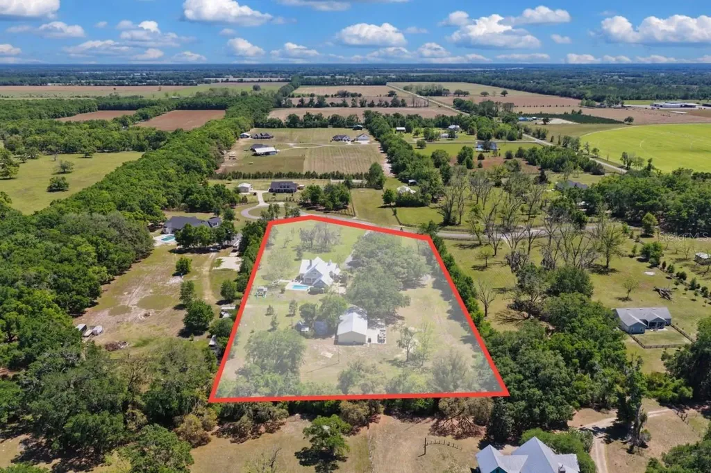 4821 SW 53rd Terrace Trenton FL 32693