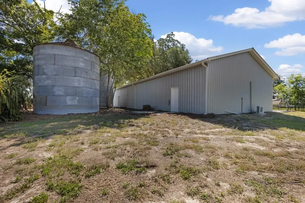 4821 SW 53rd Terrace Trenton FL 32693
