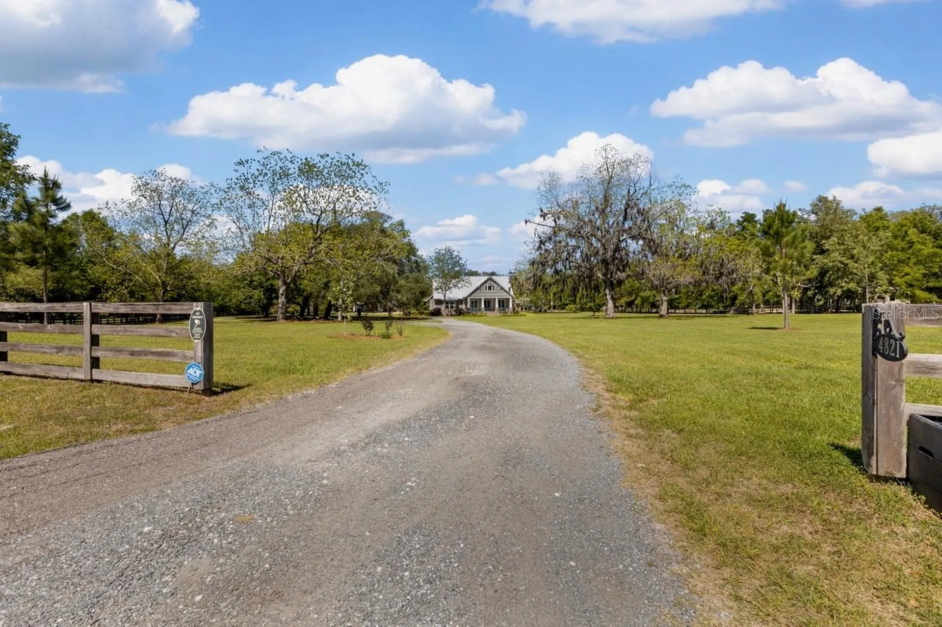 4821 SW 53rd Terrace Trenton FL 32693