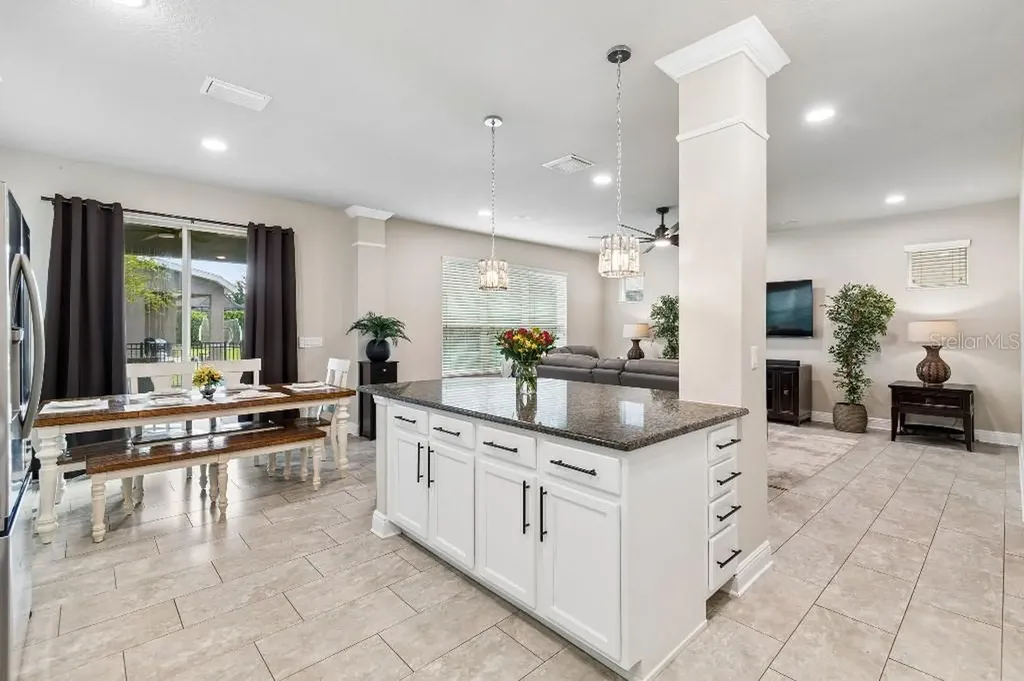 14304 Parkside Ridge Way Lithia FL 33547