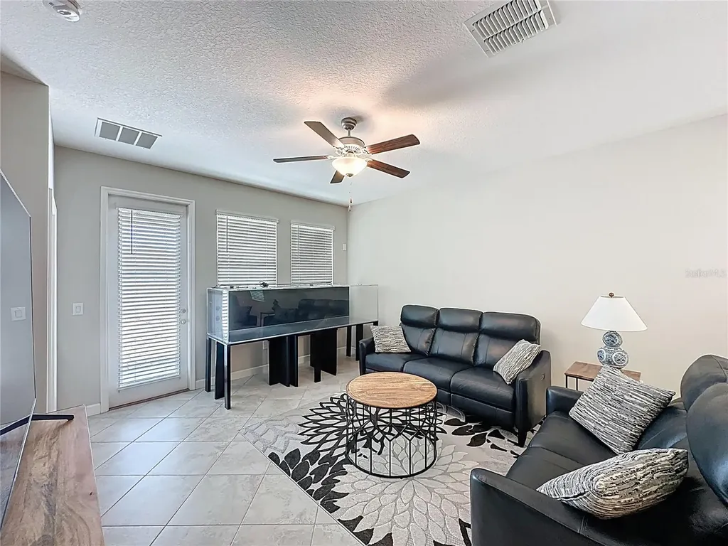9633 Ivory Drive Ruskin FL 33573