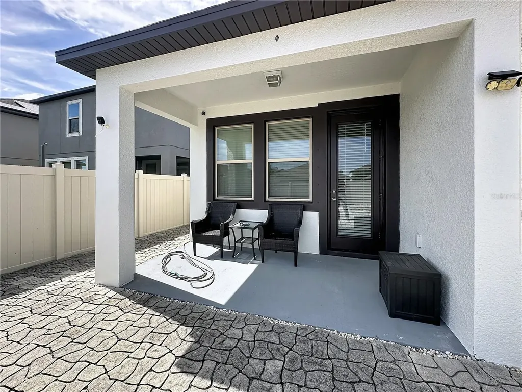 9633 Ivory Drive Ruskin FL 33573