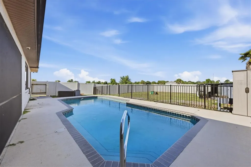 20 Brig Circle E Placida FL 33946