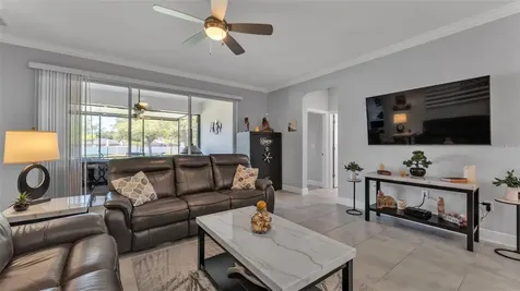 3890 Bedford Avenue Winter Haven FL 33884