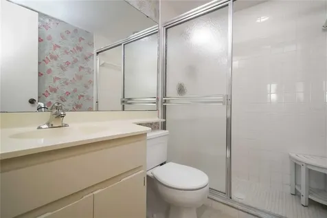 5476 Swift Road Sarasota FL 34231