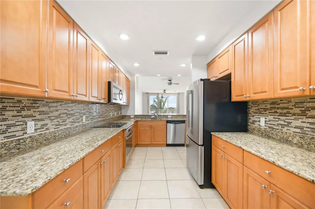 606 Riviera Dunes Way Palmetto FL 34221