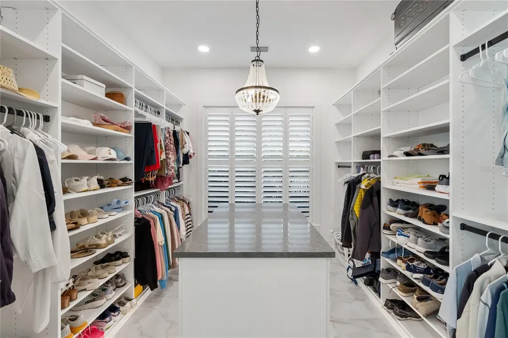 4634 Higel Avenue Sarasota FL 34242