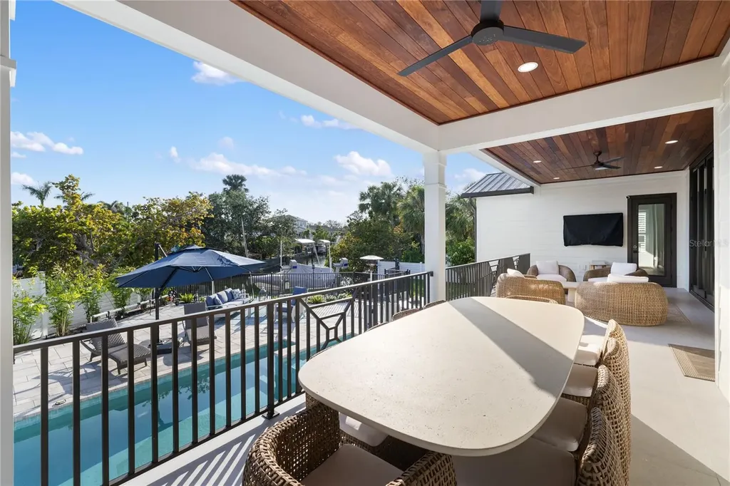 4634 Higel Avenue Sarasota FL 34242