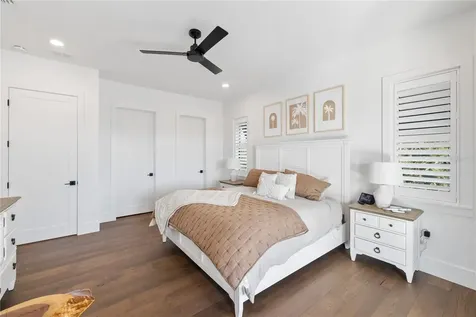 4634 Higel Avenue Sarasota FL 34242