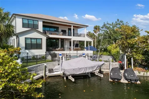 4634 Higel Avenue Sarasota FL 34242
