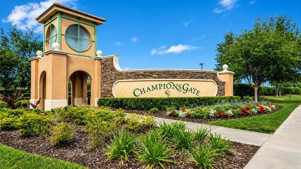 374 Ocean Course Avenue Davenport FL 33896
