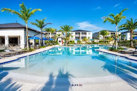 374 Ocean Course Avenue Davenport FL 33896