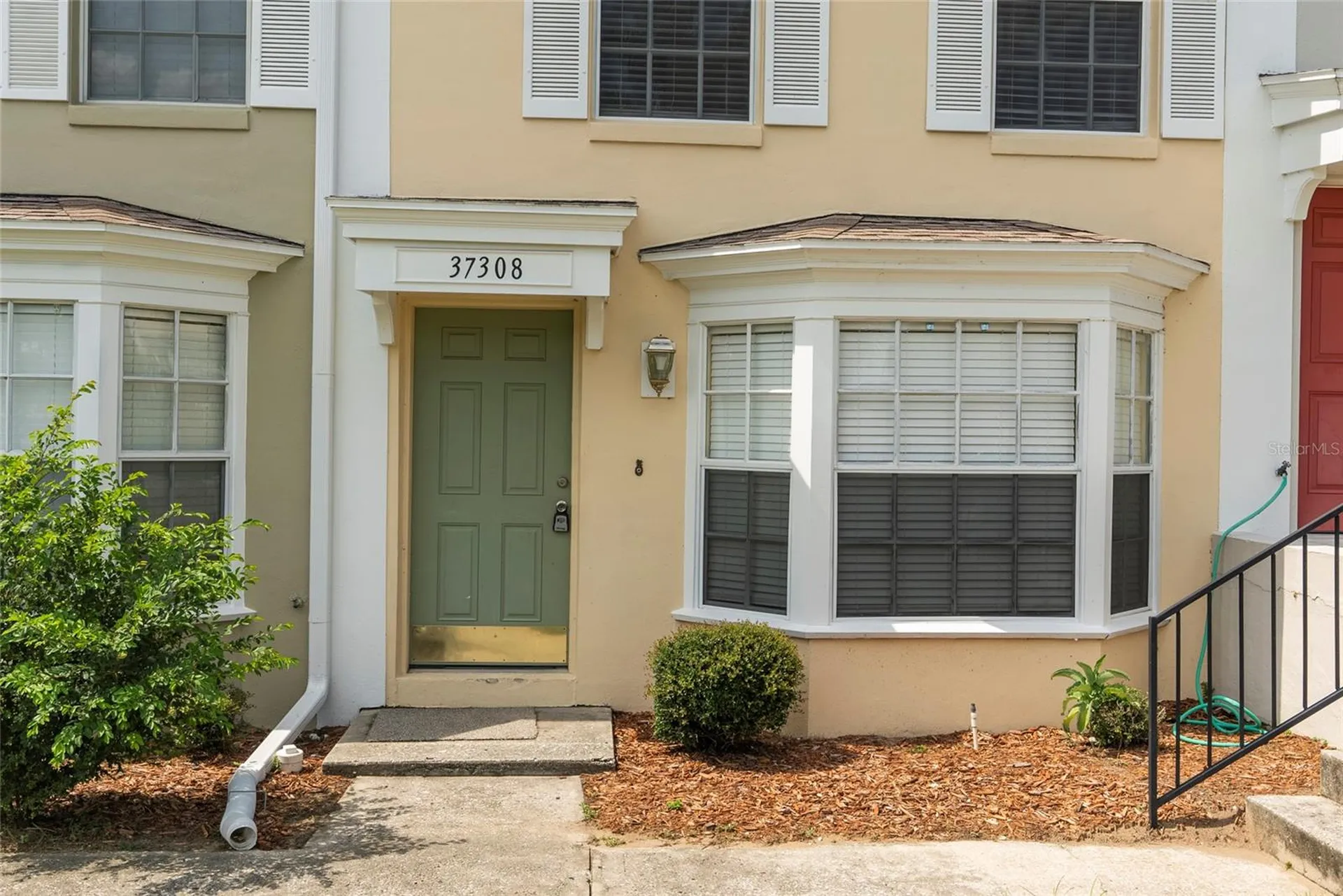 37308 Embassy Park Lane Dade City FL 33525