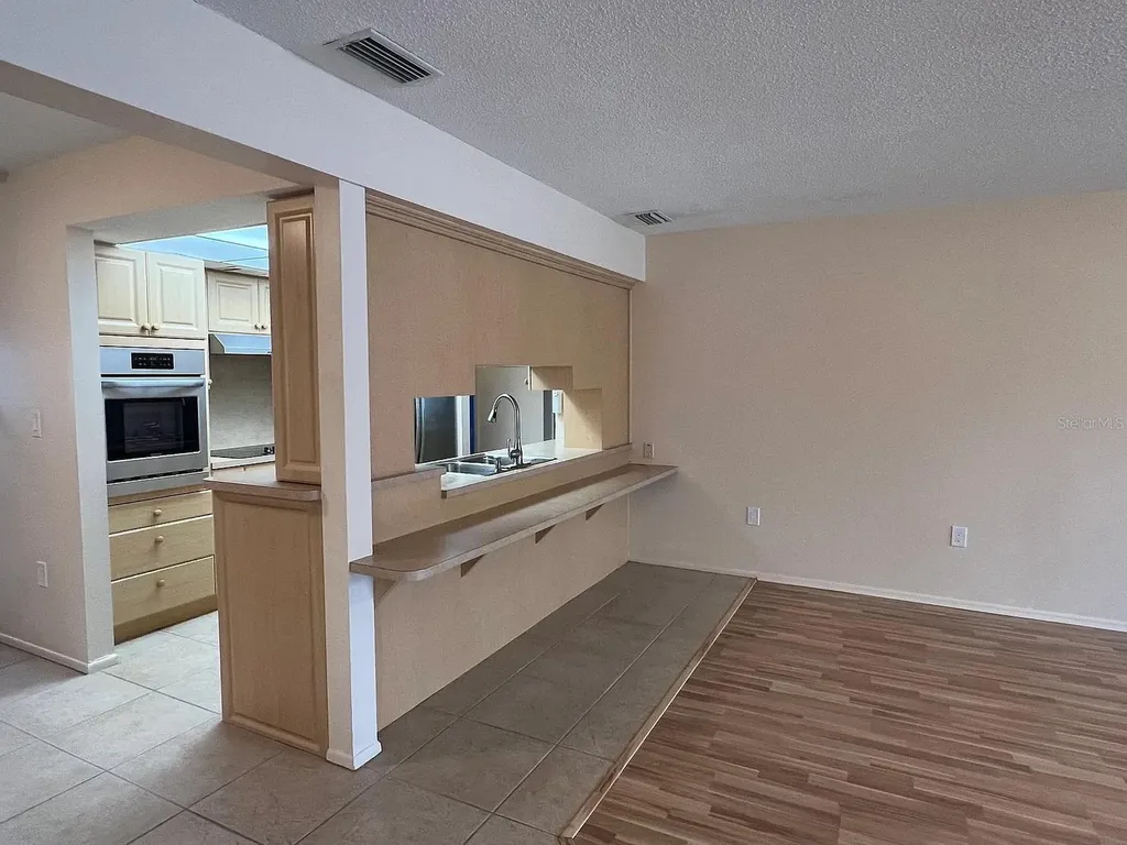 3710 Wilkinson Road Sarasota FL 34233