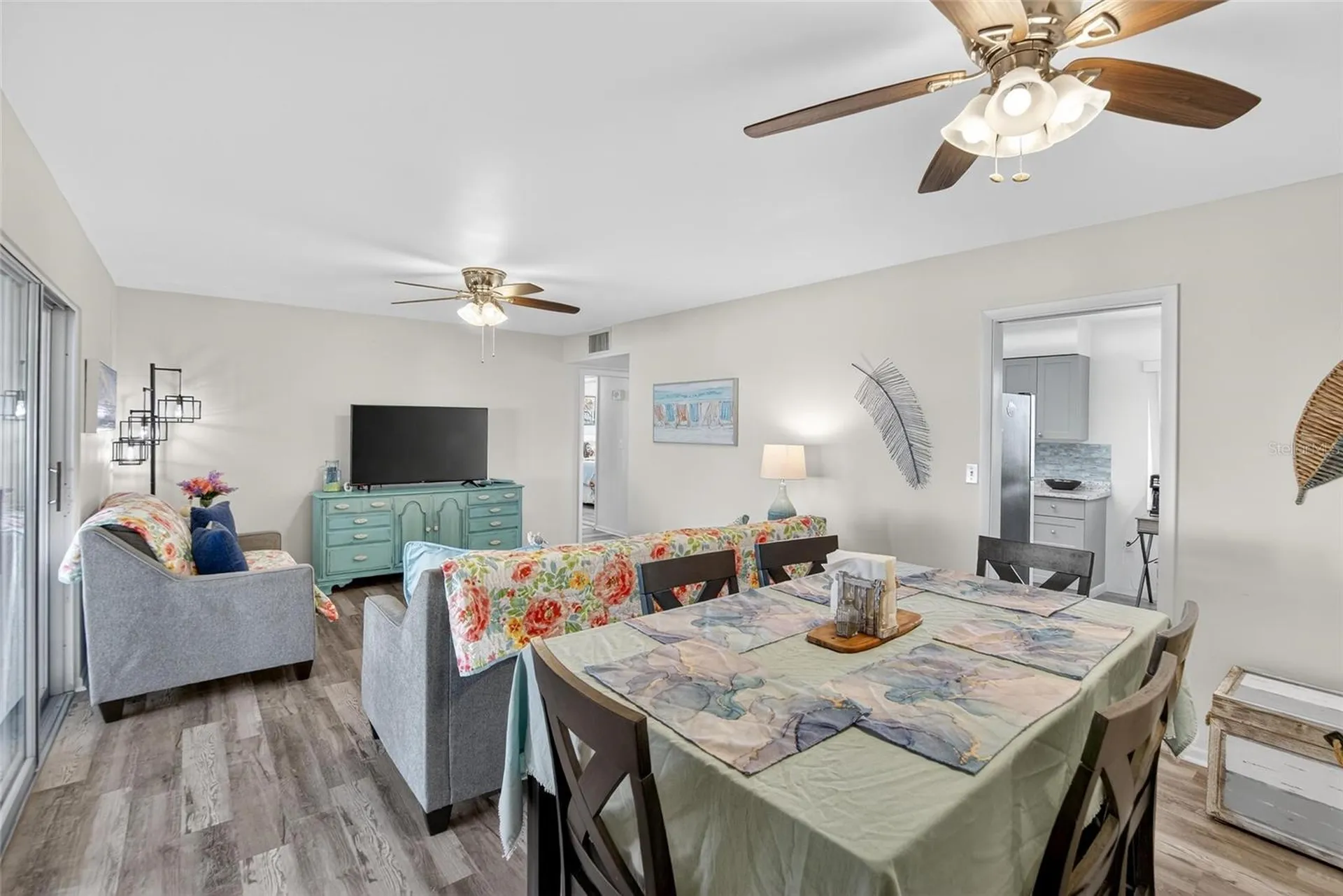 809 Oakmont Avenue Sun City Center FL 33573