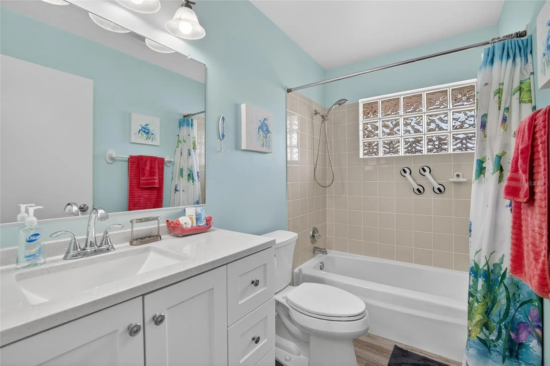 809 Oakmont Avenue Sun City Center FL 33573