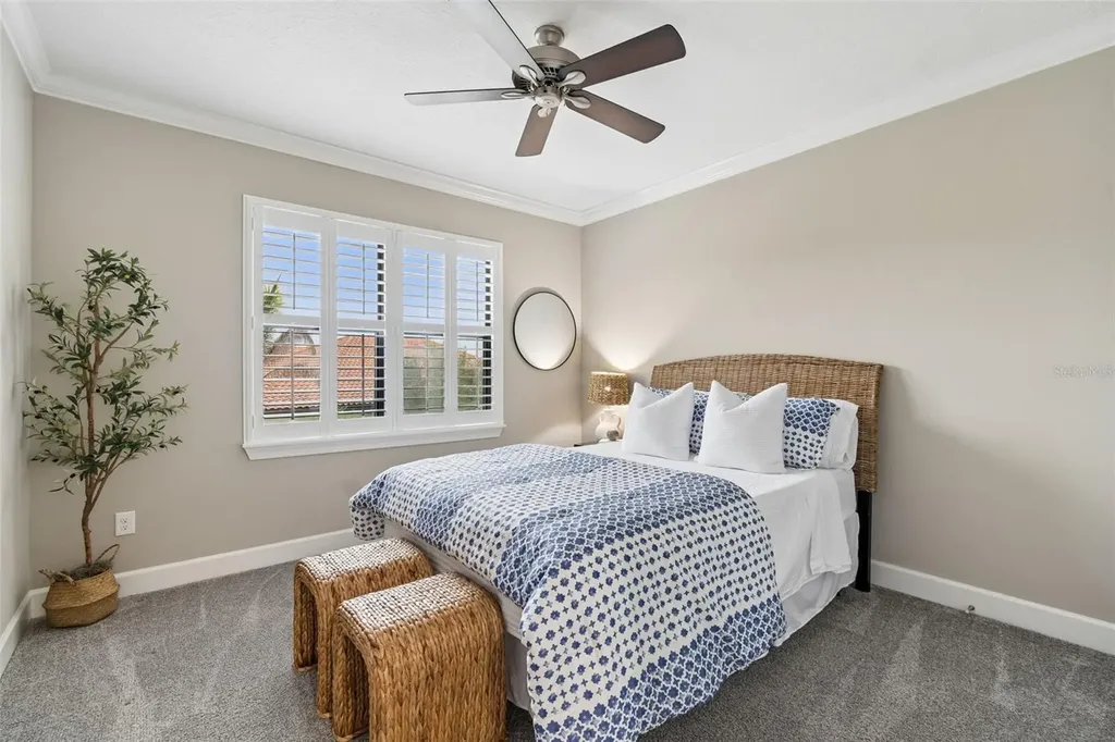 8552 Grand Alberato Road Tampa FL 33647