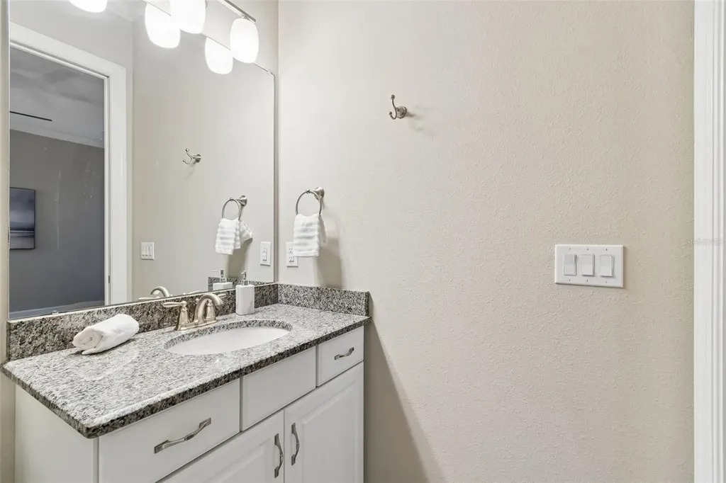 8552 Grand Alberato Road Tampa FL 33647
