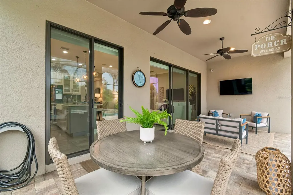 8552 Grand Alberato Road Tampa FL 33647