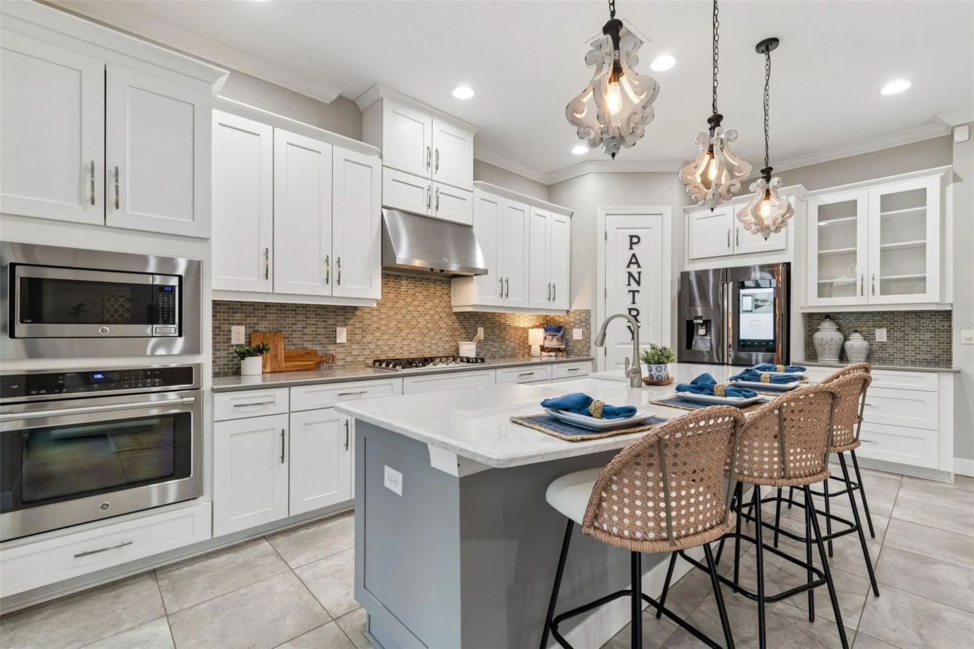8552 Grand Alberato Road Tampa FL 33647