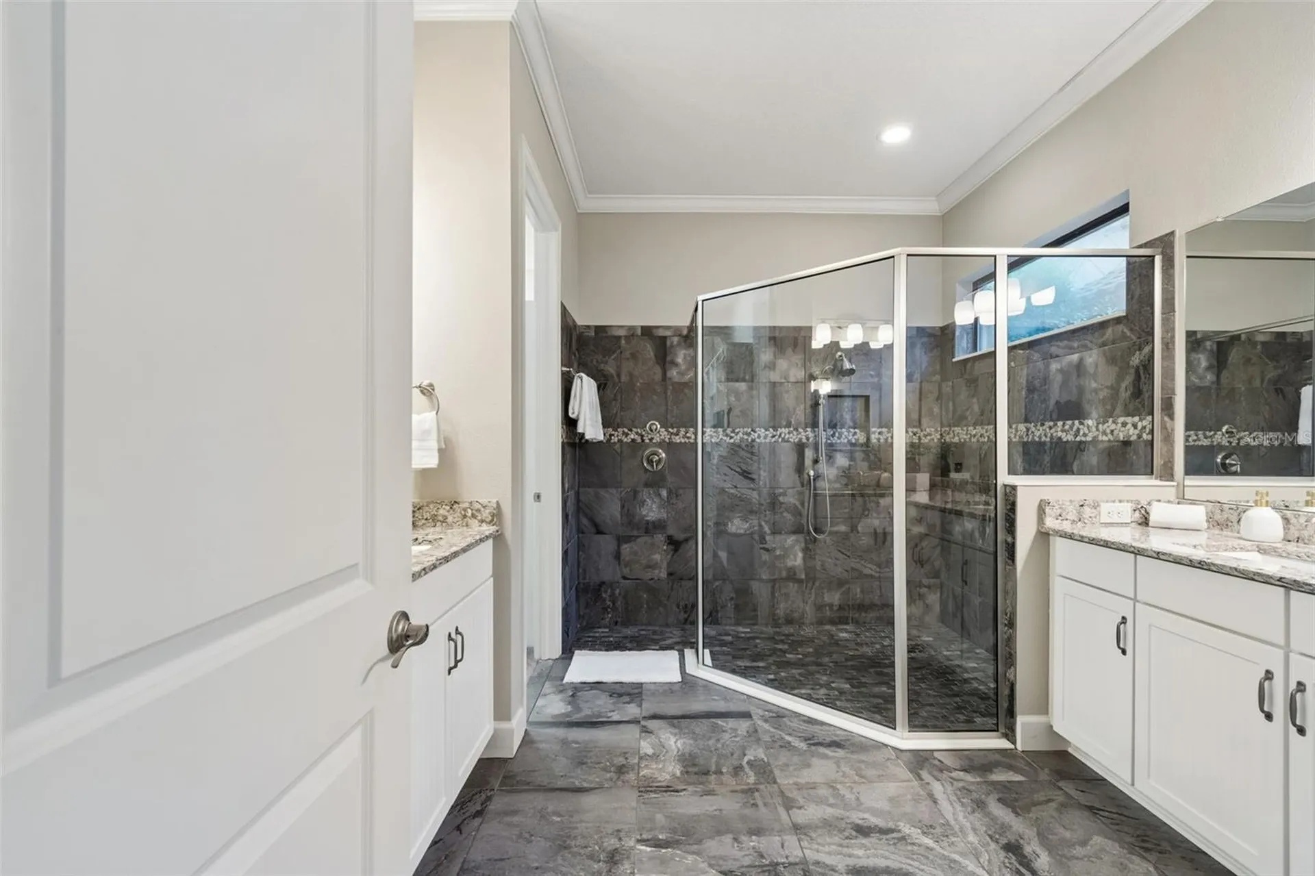 8552 Grand Alberato Road Tampa FL 33647