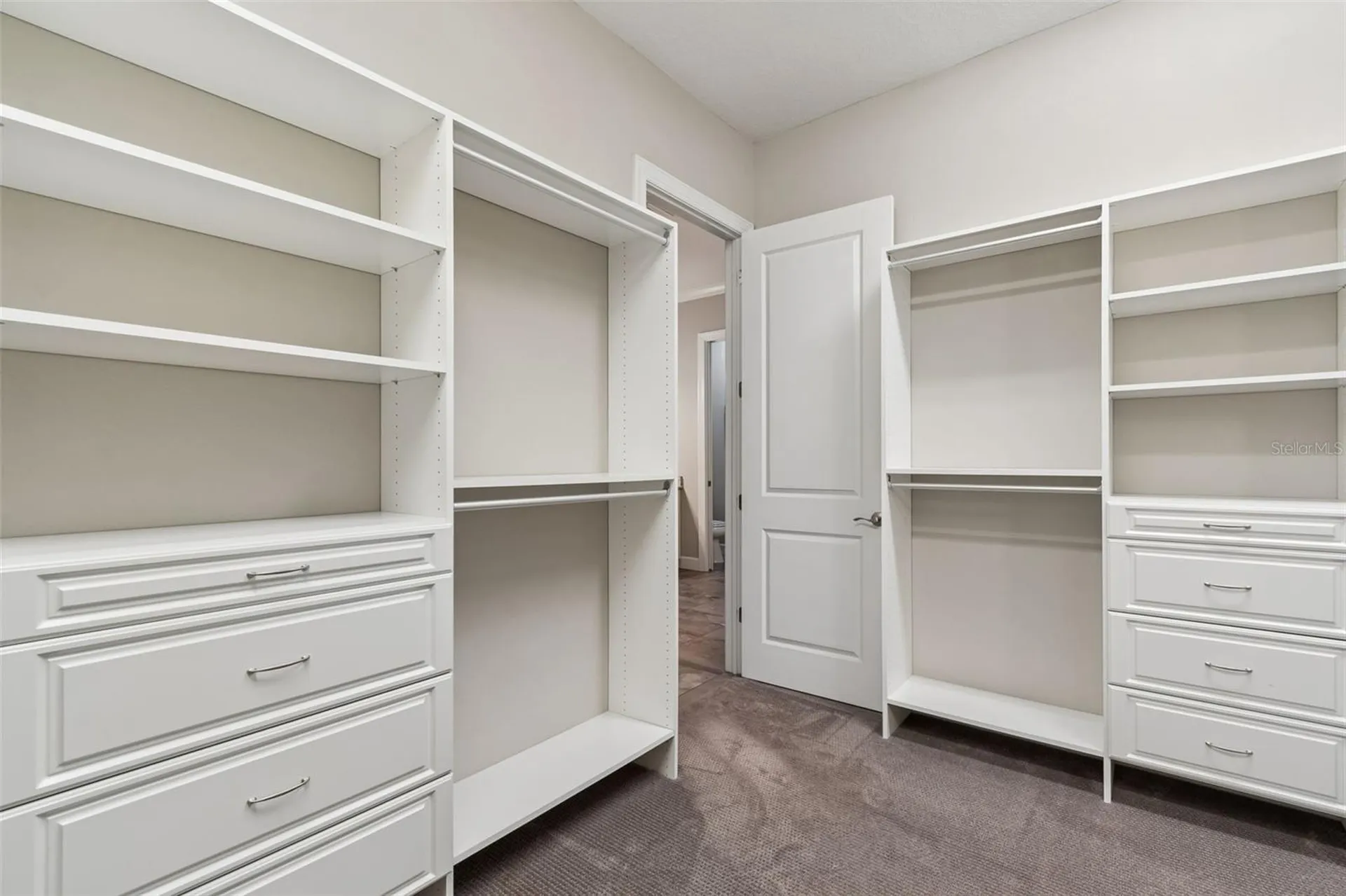 8552 Grand Alberato Road Tampa FL 33647