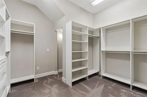 8552 Grand Alberato Road Tampa FL 33647