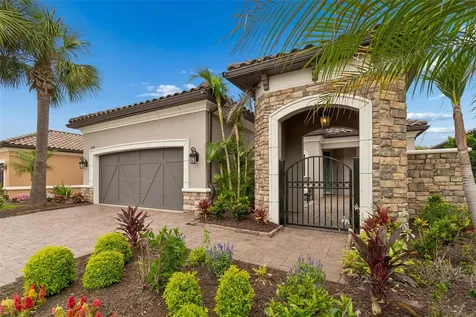 8552 Grand Alberato Road Tampa FL 33647