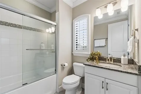 8552 Grand Alberato Road Tampa FL 33647