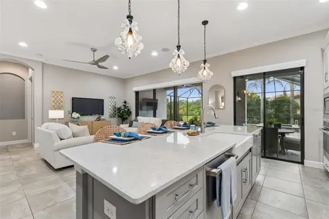 8552 Grand Alberato Road Tampa FL 33647