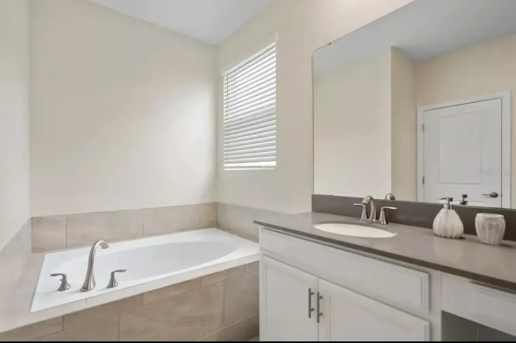 2787 Punctuation Place Kissimmee FL 34746