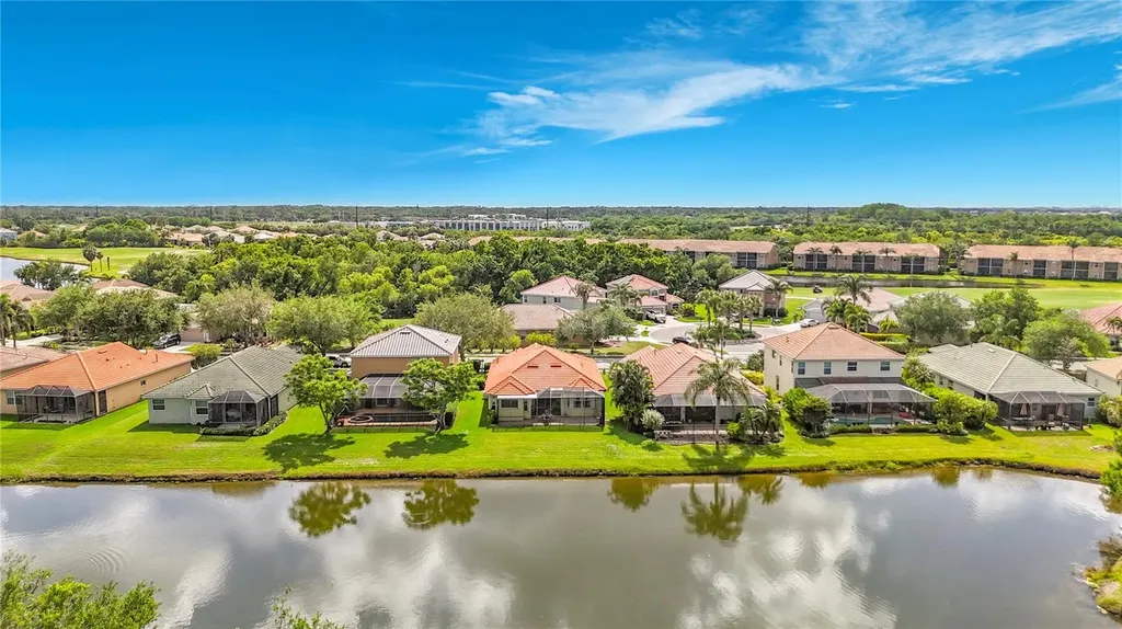 8721 Stone Harbour Loop Bradenton FL 34212