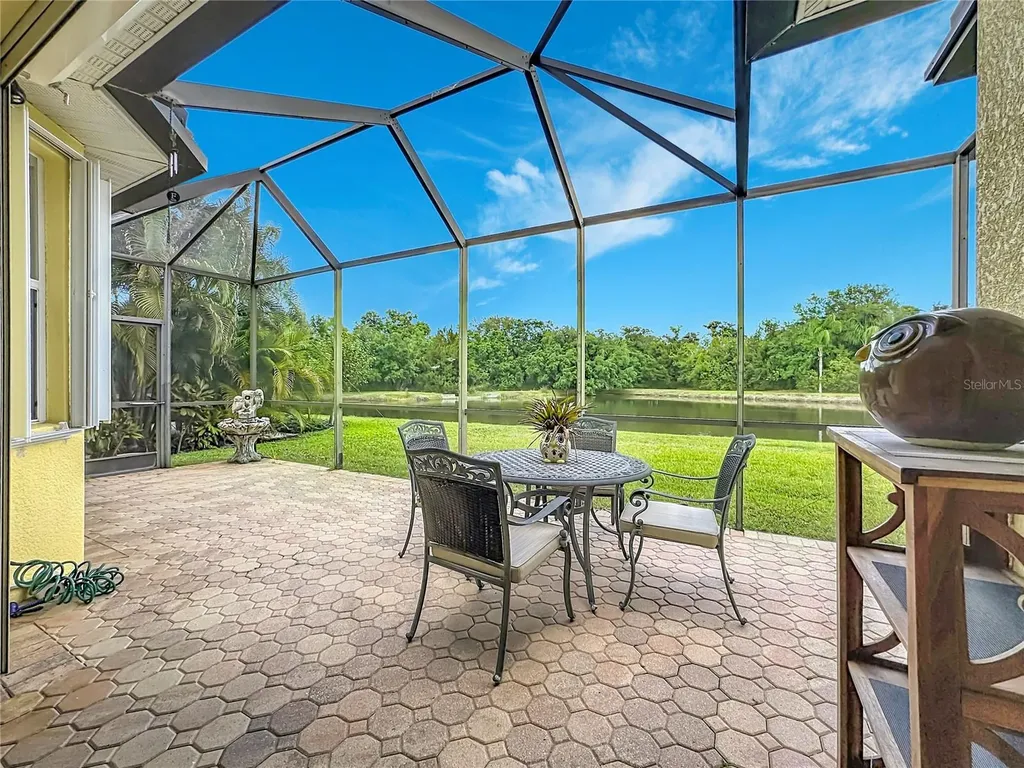 8721 Stone Harbour Loop Bradenton FL 34212