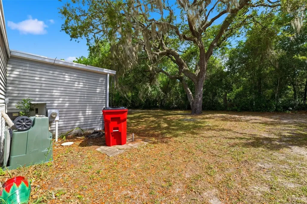 Hernando FL 34442