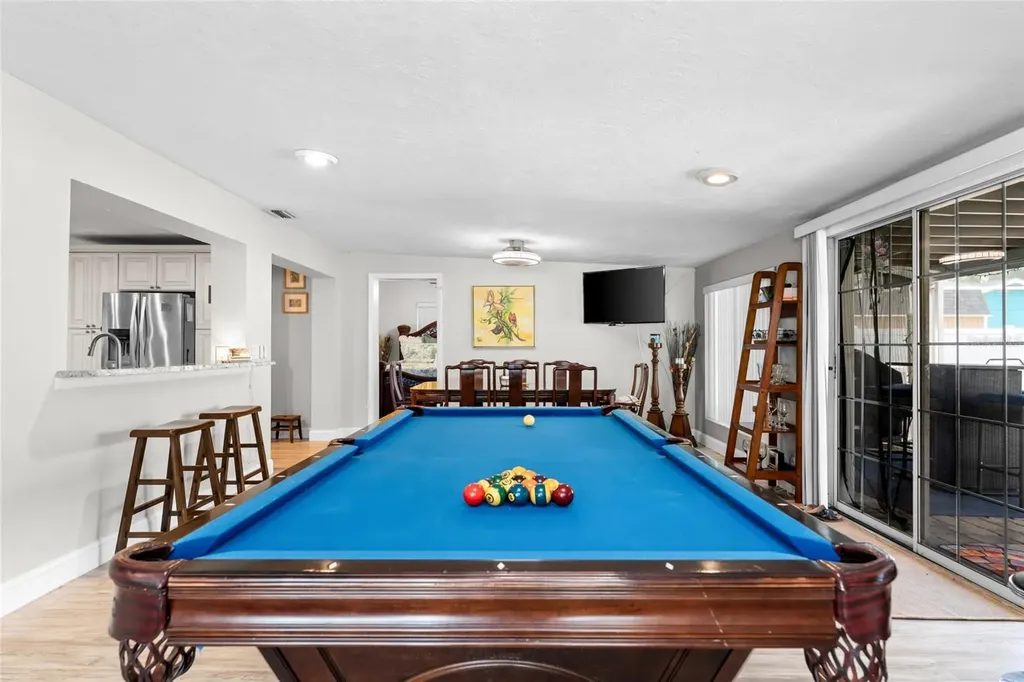 4533 20th Avenue N St Petersburg FL 33713
