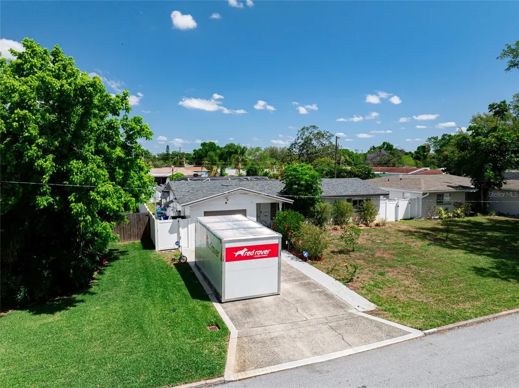 4533 20th Avenue N St Petersburg FL 33713